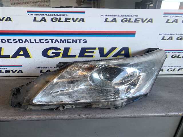 Faro Izquierdo Toyota Avensis 2.2 D4D 150CV