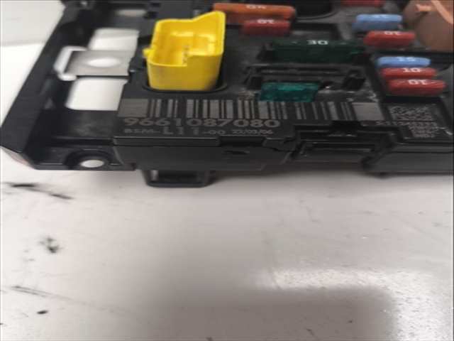 Foto 2ª: Centralita Confort BSI Peugeot 307 2.0 HDI [D/RHR] (2006)