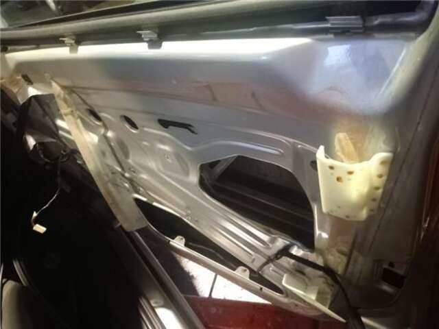 Foto 3ª: Puerta Delantera Derecha Opel Zafira 1.9 ENJOY [1.9 LTR. - 110 KW 16V CDTI CAT (Z 19 DTH - LRD)]