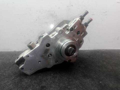 Foto 3ª: Bomba Inyeccion Mercedes Vito 109 CDI 639.601 639.603 639.605) 88CV 65KW FURGONETA [OM 646.983] (2004)