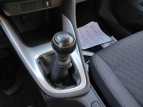 Palanca de Cambio Toyota Yaris M15A