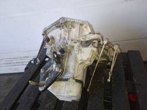 Foto 3ª: Caja Cambios Peugeot 106 HDZ (2000)