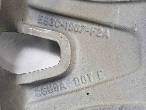 Foto 3ª: LLanta Aleacion Ford Ranger DOPPELKABINE 4X4 WILDTRAK (2011)
