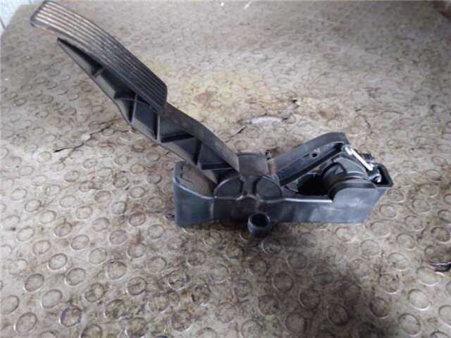 Foto 3ª: Pedal Acelerador Mercedes Clase B 150 2.0 180 CDI (245.207) [2.0 LTR. - 80 KW CDI CAT] [OM 640.940]