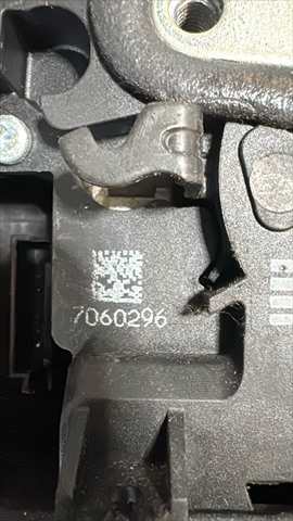 Foto 3ª: Cerradura Puerta Trasera Derecha Bmw Serie 3 318 2.0 D [204D4] (2006)