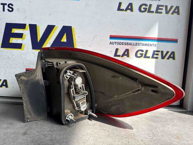 Foto 2ª: Piloto Trasero Izquierdo Ford Mondeo 2.0 TDCI140CV [GXBA] (2010)
