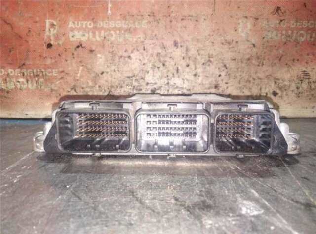 Foto 2ª: Centralita Motor ECU Opel Vivaro 2.0 DCI [M9RM786]