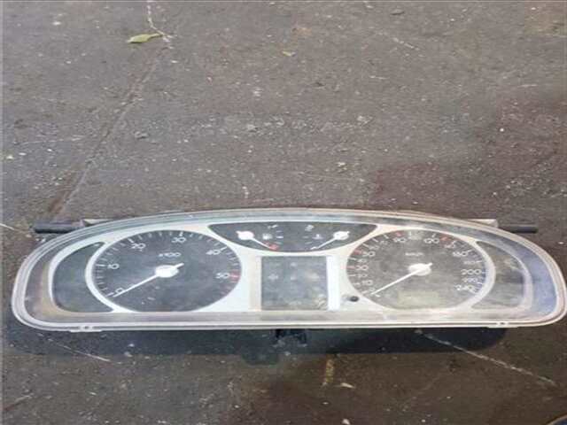 Foto 2ª: Cuadro de Instrumentos Renault Laguna 1.9 AUTHENTIQUE [1.9 LTR. - 88 KW DCI DIESEL] [F9Q C6]