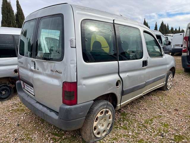 Foto 4ª: Puerta Lateral Corredera Derecha Peugeot Partner 1.9 D 70cv [WJZ] (2005)