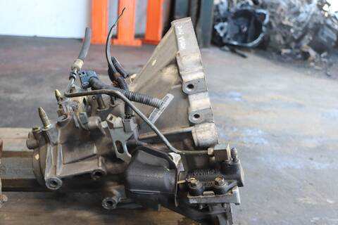 Foto 2ª: Caja Cambios Honda Civic 1.5 LS MB3) 114CV 84KW (1997)