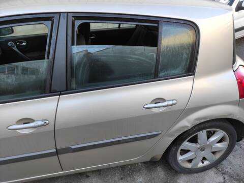 Puerta Trasera Izquierda Renault Megane K9K732 BERLINA II BERLINA 5P
