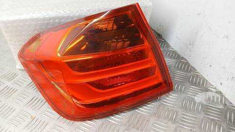 Piloto Trasero Izquierdo Bmw Serie 3 315 320 D 184CV 135KW