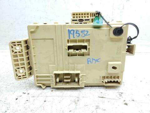 Foto 3ª: Caja Reles Fusibles Kia Xceed DRIVE 136CV 100KW [D4FE] (2020)
