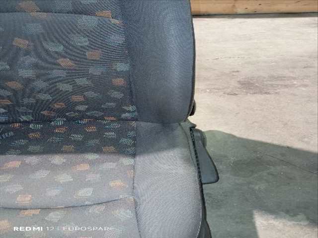 Foto 3ª: Asiento Delantero Derecho Mercedes Vito 2.2 D CDI W639 [646980] (2010)