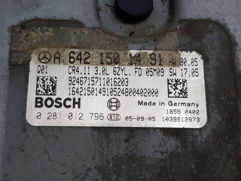 Foto 3ª: Centralita Motor ECU Mercedes Clase ML 320 CDI 164.122) [642940] (2005)