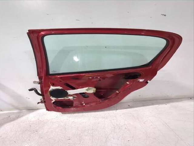 Foto 3ª: Puerta Trasera Derecha Peugeot 206 1.4 HDI ECO 70 68CV [8HX (DV4TD) 8HZ (DV4TD)] (1998)