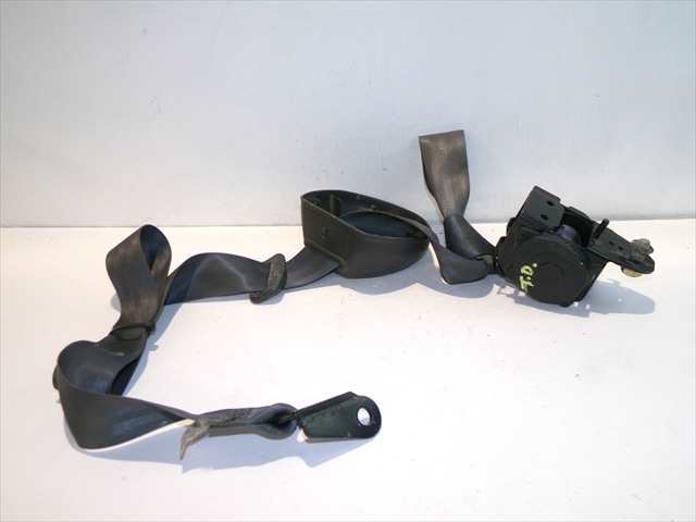 Foto 2ª: Cinturón Trasero Derecho Dodge Stealth 3.0 G 24 VALVULAS 1991-1996 [6G72] (1991)