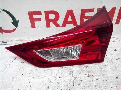 Piloto Portón Derecho Toyota Auris G