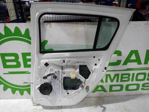 Foto 3ª: Puerta Trasera Derecha Dacia Sandero LAUREATE 90CV [K9K] (2012)