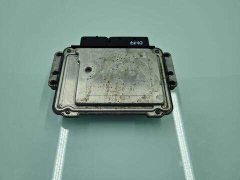 Foto 2ª: Centralita Motor ECU Alfa Romeo 159 1.9 JTD M) 16V CAT 150CV 110KW [939 A2.000] (2006)