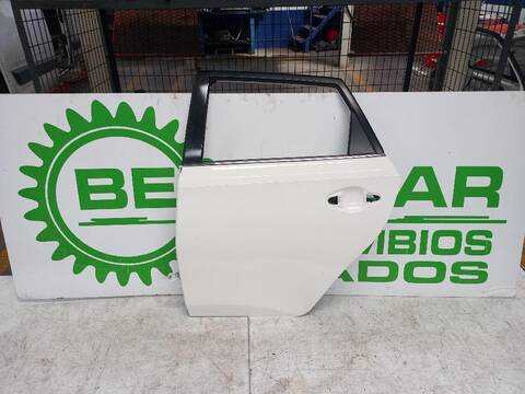 Puerta Trasera Izquierda Toyota Auris ACTIVE 116CV