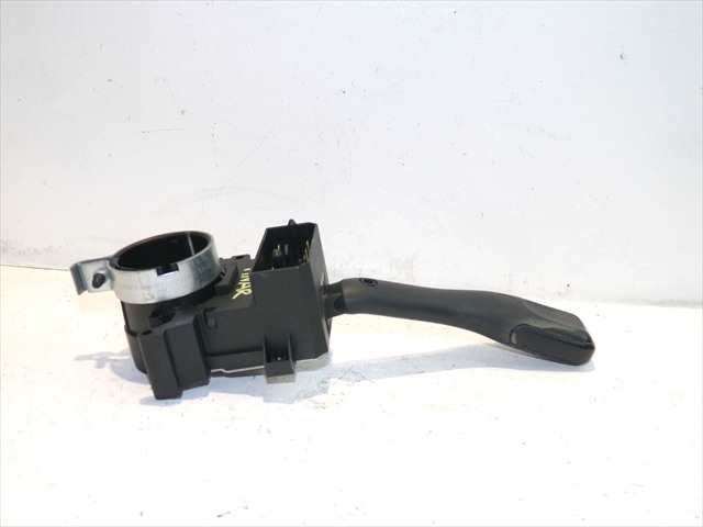 Foto 3ª: Mando Multifuncion Volkswagen Golf 1.9 TDI SERIE 4, 1998-2004 [ARL] (2002)