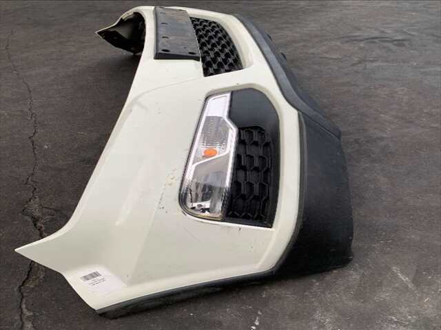 Foto 2ª: Paragolpes Delantero Ssangyong Rexton 2.0 CRDI 155CV 0CV [671960] (2013)