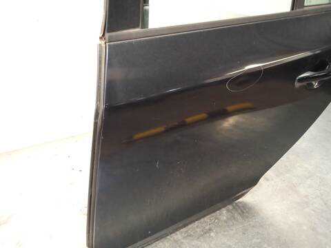 Foto 2ª: Puerta Trasera Izquierda Volvo S60 D2 120CV 88KW [D 4204 T20,D 4204 T8] (2015)