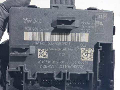 Foto 3ª: Centralita Motor ECU Volkswagen Golf COMFORTLINE BLUEMOTION AUT. 150CV (2013)