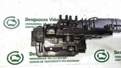 Foto 2ª: Cerradura Puerta Delantera Derecha Mercedes Clase V 200 136CV 100KW (2014)