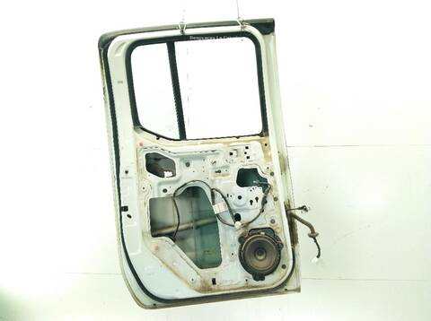 Foto 3ª: Puerta Trasera Izquierda Nissan Navara 2.5 DCI 4WD [YD25DDTI] (2004)