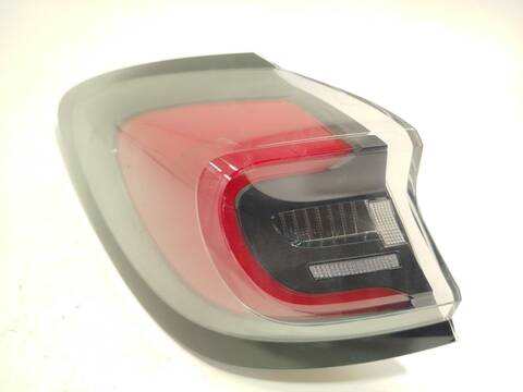 Foto 2ª: Piloto Trasero Izquierdo Ford Puma 1.0 ECOBOOST MHEV 125CV 92KW [B7JB] (2024)