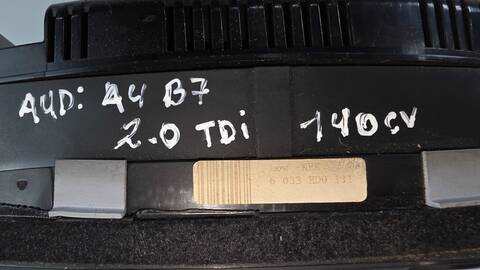 Foto 2ª: Cuadro de Instrumentos Audi A4 BRE AVANT (2007)