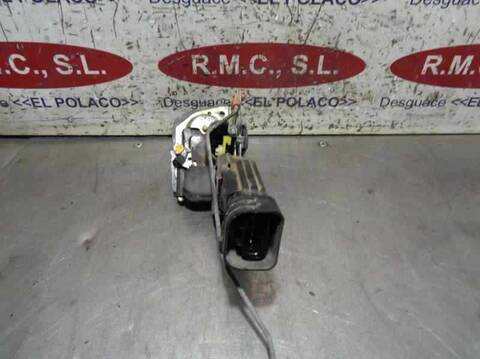 Foto 3ª: Cerradura Puerta Trasera Derecha Toyota Land Cruiser D4-D GX 5-PTAS.) 163CV 120KW [1KDFTV] (2001)