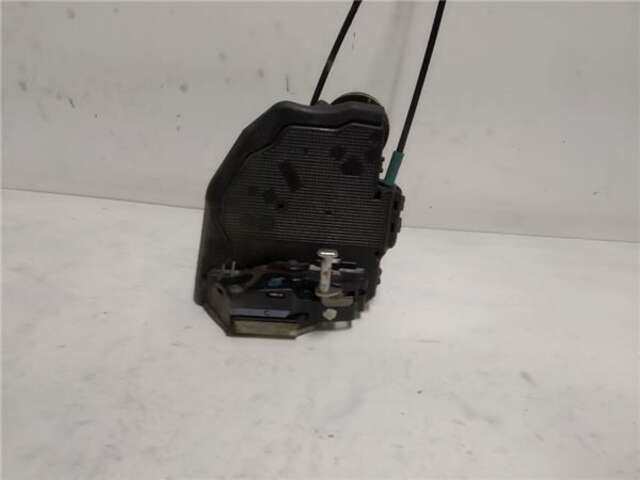 Cerradura Puerta Trasera Derecha Toyota Verso 2.0 ACTIVE [2.0 LTR. - 93 KW D-4D CAT]