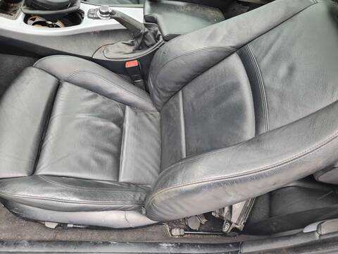 Foto 3ª: Asientos Traseros Bmw Serie 3 315 330D COUPE 245CV 180KW [N57D30A] (2009)