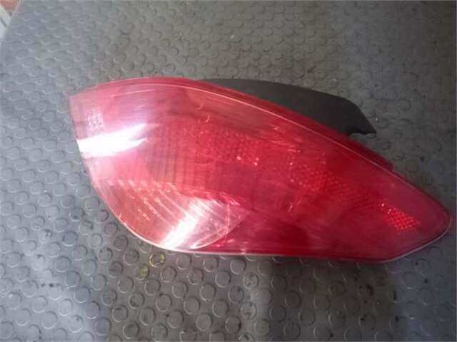 Foto 2ª: Piloto Trasero Derecho Peugeot 308 1.6 ACTIVE [1.6 LTR. - 82 KW HDI FAP]