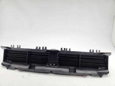 Rejilla Delantera Bmw Serie 3 315 330D XDRIVE SPORT LINE 4P) BERLINA 265CV