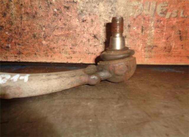 Brazo Suspension Delantero Derecho Mercedes Clase C 160 2.2 220 CDI (203.006) [2.2 LTR. - 105 KW CDI CAT]