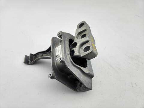 Soporte Motor Volkswagen Golf STYLE 115CV