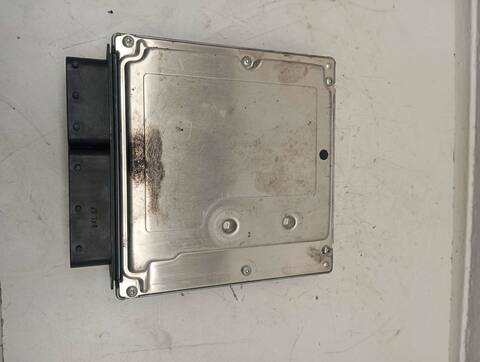 Foto 2ª: Centralita Motor ECU Bmw Serie 1 114 2.0 16V DIESEL CAT BERLINA 122CV 90KW [204D4] (2005)