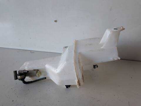 Foto 3ª: Deposito Limpiaparabrisas Mazda CX3 2.0 G 150CV DK) PE (2015)