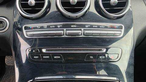Sistema Audio Radio CD Mercedes Clase C 160 651921 BERLINA AUT.