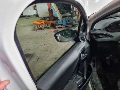 Elevalunas Eléctrico Delantero Izquierdo Peugeot 208 BUSINESS LINE 68CV 50KW