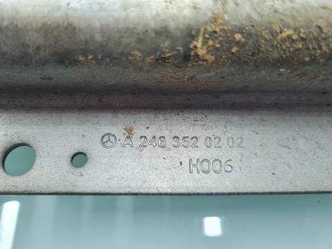 Foto 3ª: Brazo Suspension Trasero Izquierdo Mercedes Clase G 230 GLA 200 CDI 156.908) 136CV 100KW [651930] (2016)