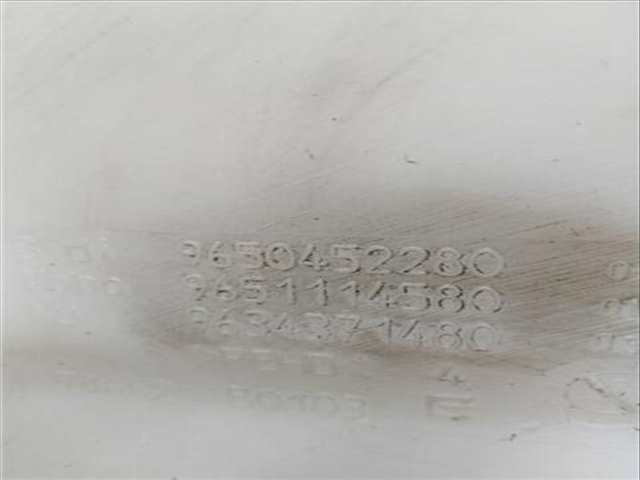 Foto 4ª: Deposito Limpiaparabrisas Peugeot 307 1.6 XS [1 6 LTR. - 80 KW HDI FAP CAT 9HZ - DV6TED4)] 109CV [9HZ (DV6TED4)]