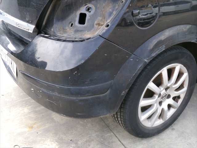 Foto 2ª: Paragolpes Trasero Opel Astra 1.6 G MODELO H, 2003-2010 [Z16XEP] (2007)