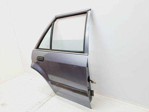Foto 3ª: Puerta Trasera Derecha Ford Orion 69CV 51KW [LU] (1990)