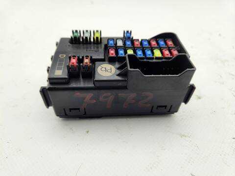 Caja Reles Fusibles Hyundai i30 KLASS 95CV 70KW