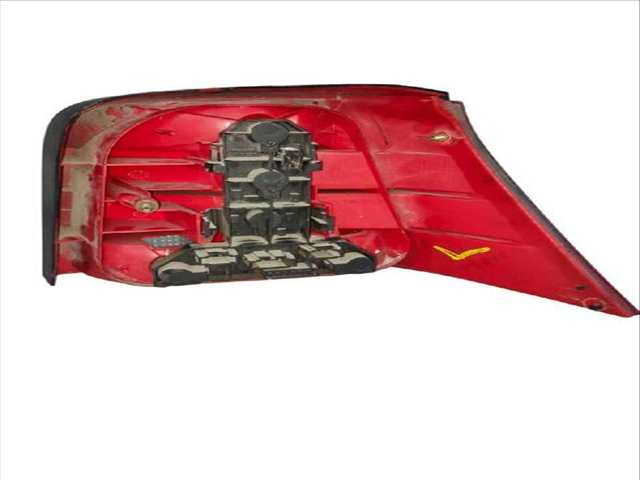 Foto 3ª: Piloto Trasero Derecho Volkswagen Golf 1.6 FSI 110CV (1997)